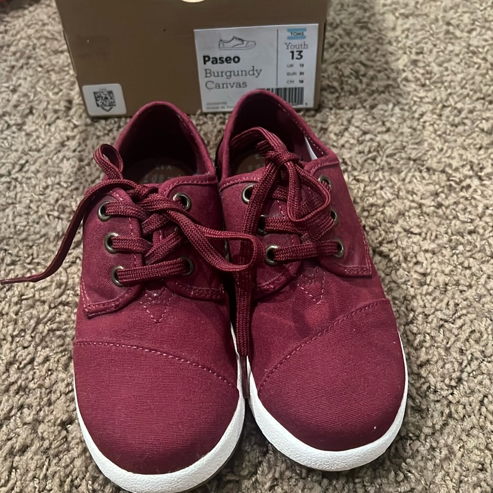 Tom’s Shoes. Brand new kids shoes.